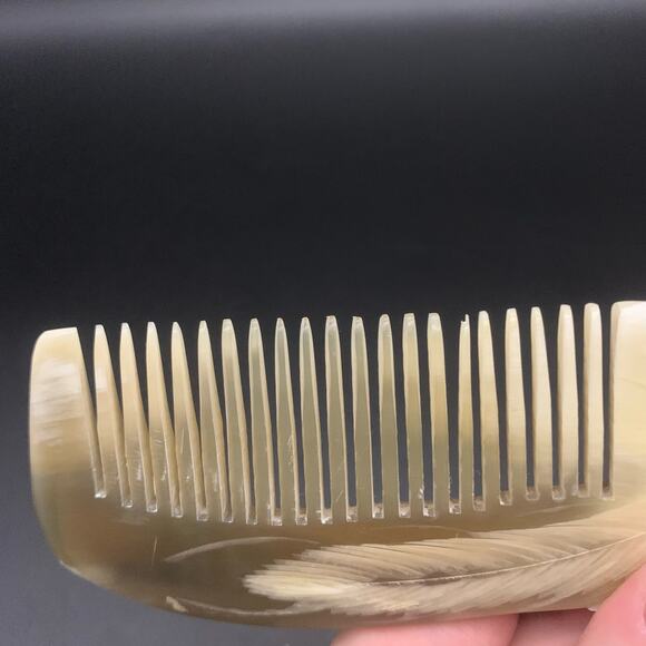 Antistatic Ox Horn Hair Comb Hand Carved Peacock Phoenix - Picture 8 of 11